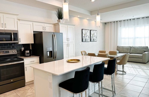 Kissimmee Condo | Vibrant, Modern Condo, Storey Lake Resort, within minutes of Orlando Attractions