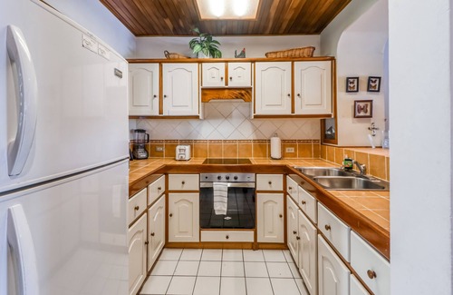 Playa Flamingo Villa | Vibrant multi-level villa with pool & amazing ocean view - steps from the beach