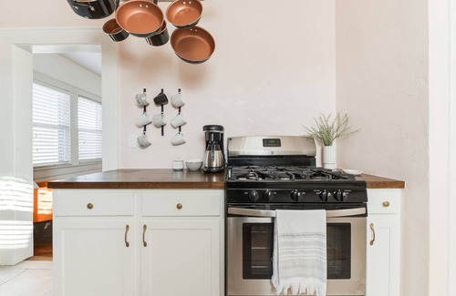 Helm Farm House | Vibrant Urban Retreat - Perfect Central Walkable Location in Western Ave. Dist!