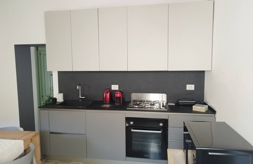 Monserrato Apartment | Vicino Cagliari e le più belle spiagge del sud Sardegna, con aria lavoro