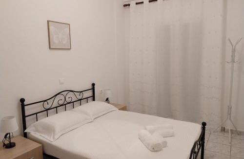 Aliko Apartment | Vicky's Apartment, Aliko