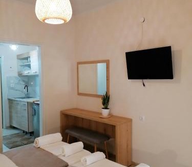 Sinarades Apartment | Vicky's Panoramic View Apartments