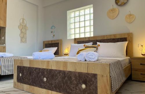 Dhermi House | Vickys Inn