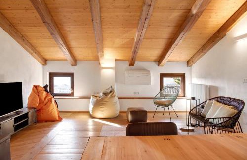 Montemagno House | Vicolo 10
