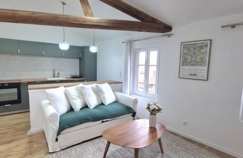Saint-Dizier Apartment | Victoire émeraude 301 hôtel de ville