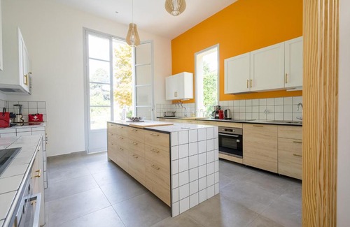 Fontainebleau House | Victoire by OpenHouse