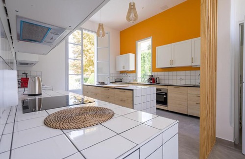 Fontainebleau House | Victoire by OpenHouse
