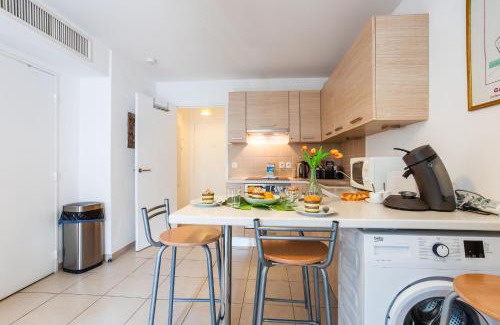 Jean-Medecin Apartment | VICTOR HUGO AP4159 Nice, by Riviera Holiday Homes