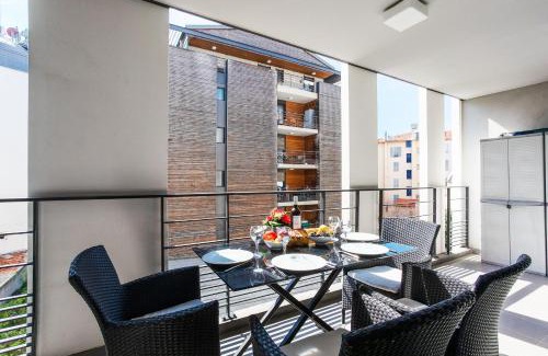Jean-Medecin Apartment | VICTOR HUGO AP4159 Nice, by Riviera Holiday Homes