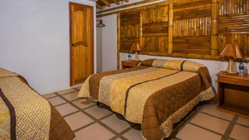 Puerto Lopez Hotel | Victor Hugo Hotel