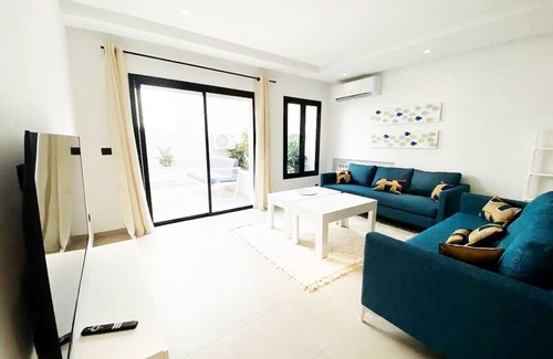 La Marsa Apartment | Victor Hugo