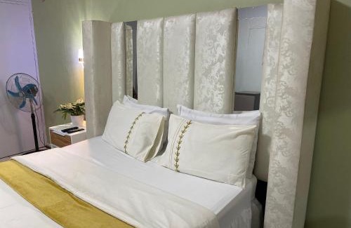Alberton House | Victoria Guest House
