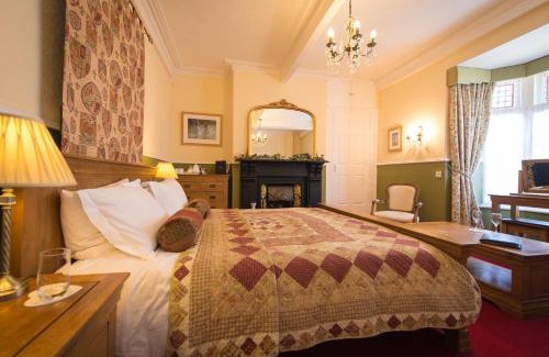 Bont Newydd House | Victoria House Room Only Accommodation