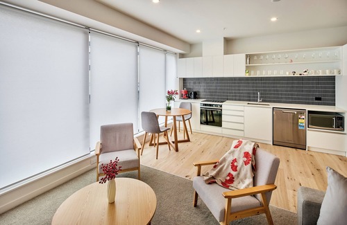 Te Aro Apartment | Victoria Luxurious Central Urban Living