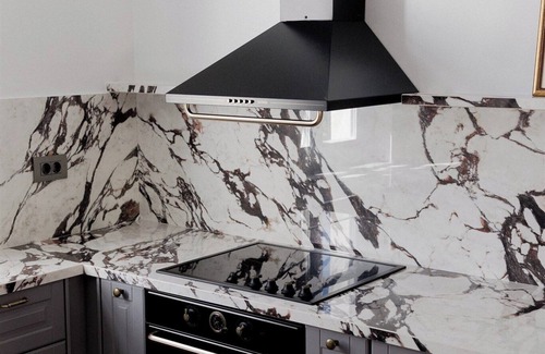 Rhodes Apartment | Victoria Mansion A Luxurious Neoclassical Experience