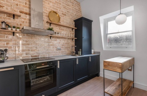Warwick Apartment | Victoria/Pimlico Apartment