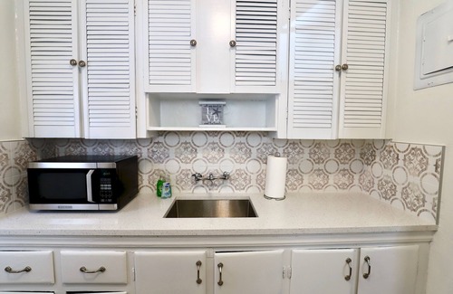 Harbordale House | Victoria's Paradise-Close to Whole Foods, Airport, Cruise port