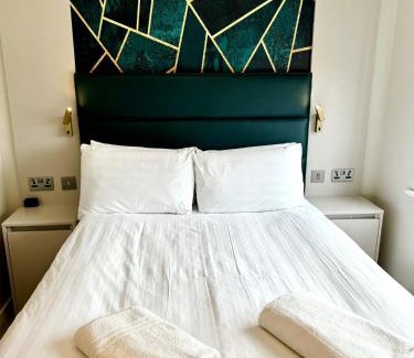 Dollis Hill Apartment | Victoria Studios