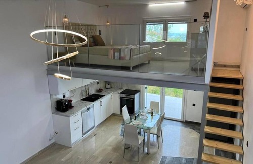 Molos House | Victoria Suites Corfu - Deluxe Family Suite