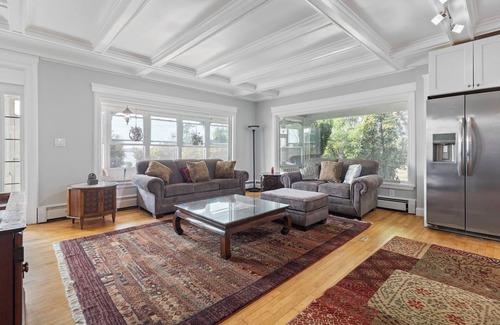 Ogdensburg House | Victorian 2 bedroom 1.5 bath townhome screened porch, view of St. Lawrence River