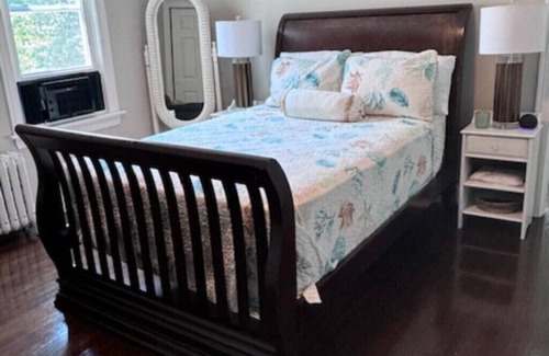 Orange Bed & Breakfast | Victorian B&B in Orange, NJ – A Charming Retreat Near NYC & Local Attractions