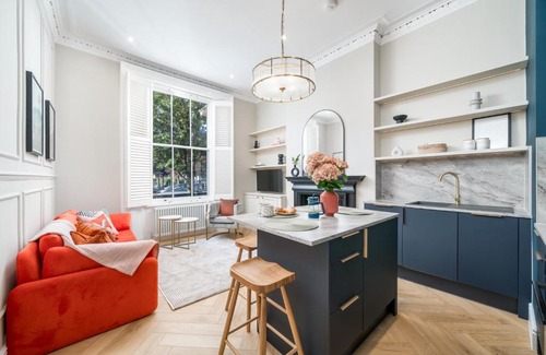 Tachbrook Apartment | Victorian Blue - 2 bedroom flat Pimlico