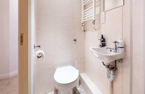 Boscombe Apartment | Victorian Duplex in Burlington Mansions