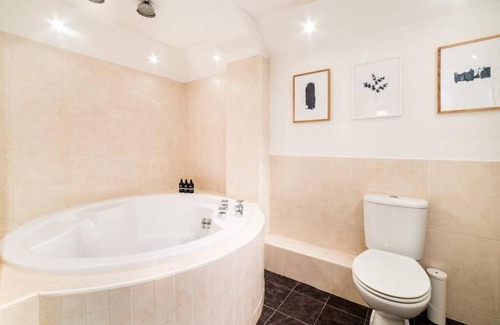 Boscombe Apartment | Victorian Duplex in Burlington Mansions