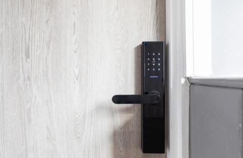 St. George's Apartment | Victorian Functional Accommodation 5Min Walk From Tufnell Park