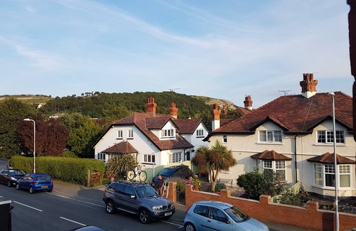 Llandudno House | Victorian Llandudno 6bed,3rcpns.2mins to beach. Fb Craig-Y-Don holiday