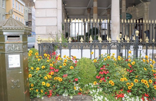 Windsor City Centre Cottage | VICTORIAN TOWNHOUSE, family friendly in Windsor, Berkshire