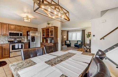 Security-Widefield House | Victory Mountain | Cheyenne Zoo/Parks | Workspace