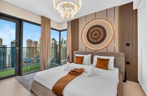 Dubai Marina Apartment | Vida Yacht Club # Up-scale 2BHK # Marina,Sea & Ain View
