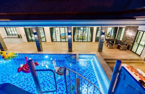 Hua Hin Villa | Viento Pool Villa Huahin 6 ห้องนอน