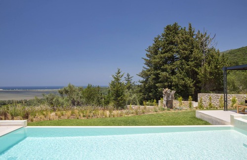 Spanokhorion Villa | VIENTO VILLAS 2 bedrooms private pool sea views near Lefkada town & beachesn