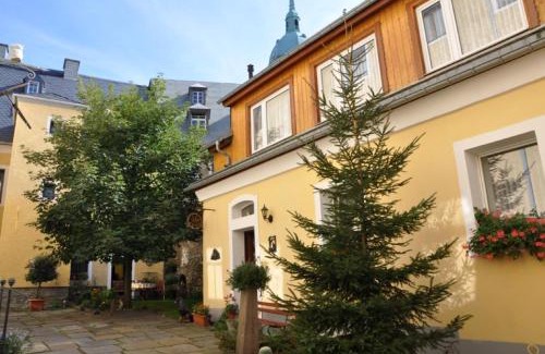Annaberg-Buchholz Apartment | Vierseitenhof Linke