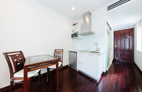 Old Quarter Apartment | Viet HOME - 1 minute to Hoan Kiem Lake, Old Quarter