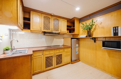 Hai Ba Trung Apartment | VietHOME Phố Huế 501 - The Wood - 2 bedrooms/lift/kitchen