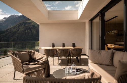 Schenna Villa | View House - Chalet Goyen