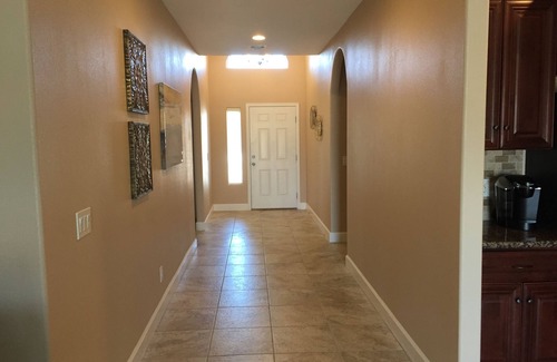 Fort Mohave House | VIEW, NEWER HOME NEAR COLORADO RIVER, GOLF, SHOPPING, ATV TRAILS