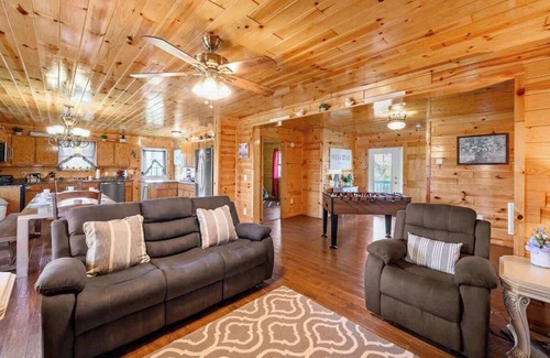 Sevierville Cabin | View, Private 5 Acres, Hot Tub, Firepit, Family