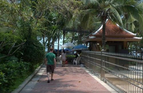 Jomtien Apartment | View Talay 5C Jomtien, Overlooking The Beach