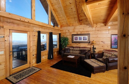 Chalet Village Cabin | View Topia Falls Gatlinburg