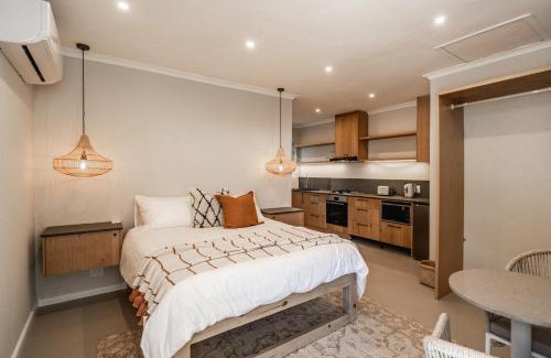 Camps Bay Apartment | View16