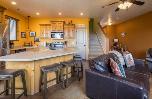Moab South Valley House | Viewing Deck | Pool Hot Tub | Near Town & Ntl Parks