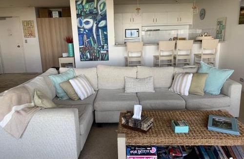 Coffs Harbour Apartment | Views and Sounds of the Sea 2 bed 2 bath apartment