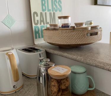 Coffs Harbour Apartment | Views and Sounds of the Sea 2 bed 2 bath apartment