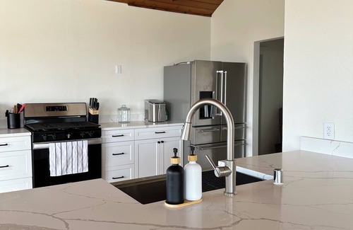 Hillside East House | Views of Anchorage