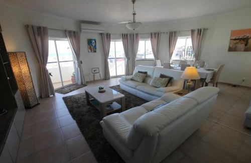 Ameijeira Apartment | Views of Lagos