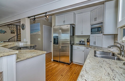Bald Head Island House | Views of sunset on south beach; watch from the expansive decks. Across from beach access